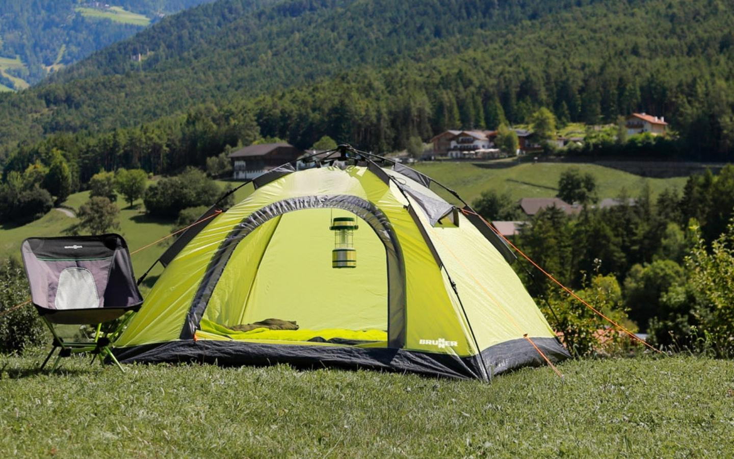 OUTDOOR TENTS - Brunner s.r.l.